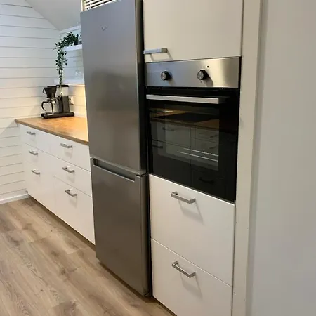 Vitteludd Seaside Houtskaer