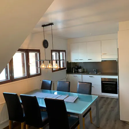 Vitteludd Seaside Houtskaer