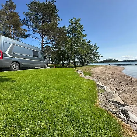 Vitteludd Seaside Houtskaer