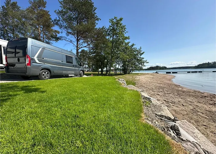 Vitteludd Seaside Houtskaer